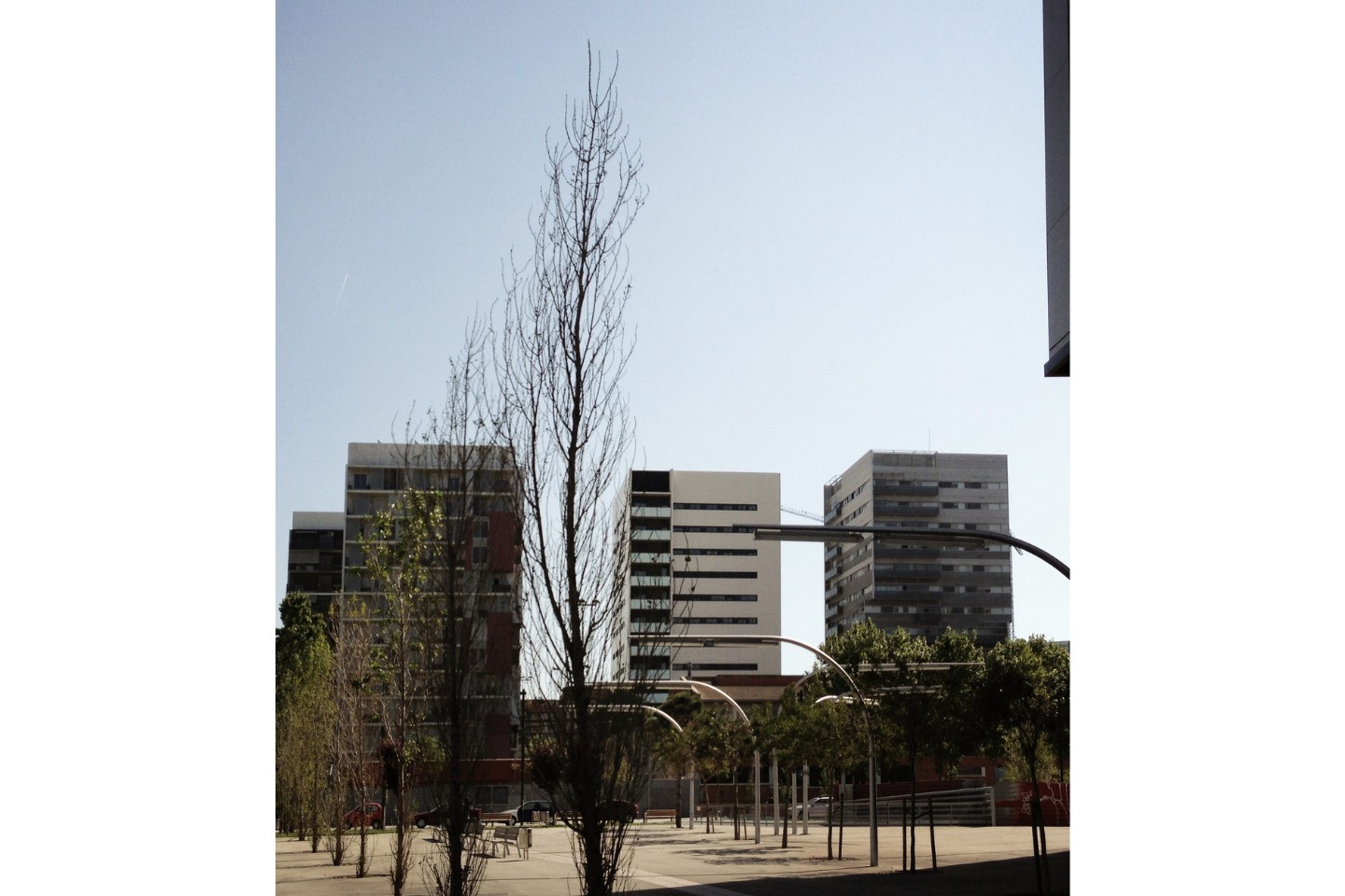 Torre de 56 habitatges, 3 locals i aparcament a la Plaça d'Europa de l'Hospitalet de Llobregat 3 Pere Serra Arquitectura. Torre de 56 habitatges, 3 locals i aparcament a la Plaça d'Europa de l'Hospitalet de Llobregat.